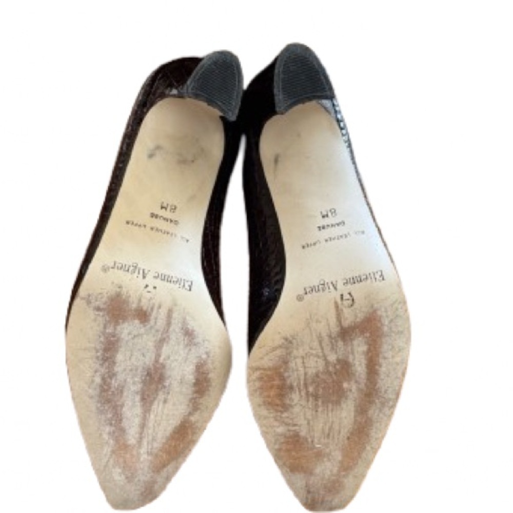 Franco Sarto Women's Brown Croc-Embossed Leather Pumps - Picture 6 of 10